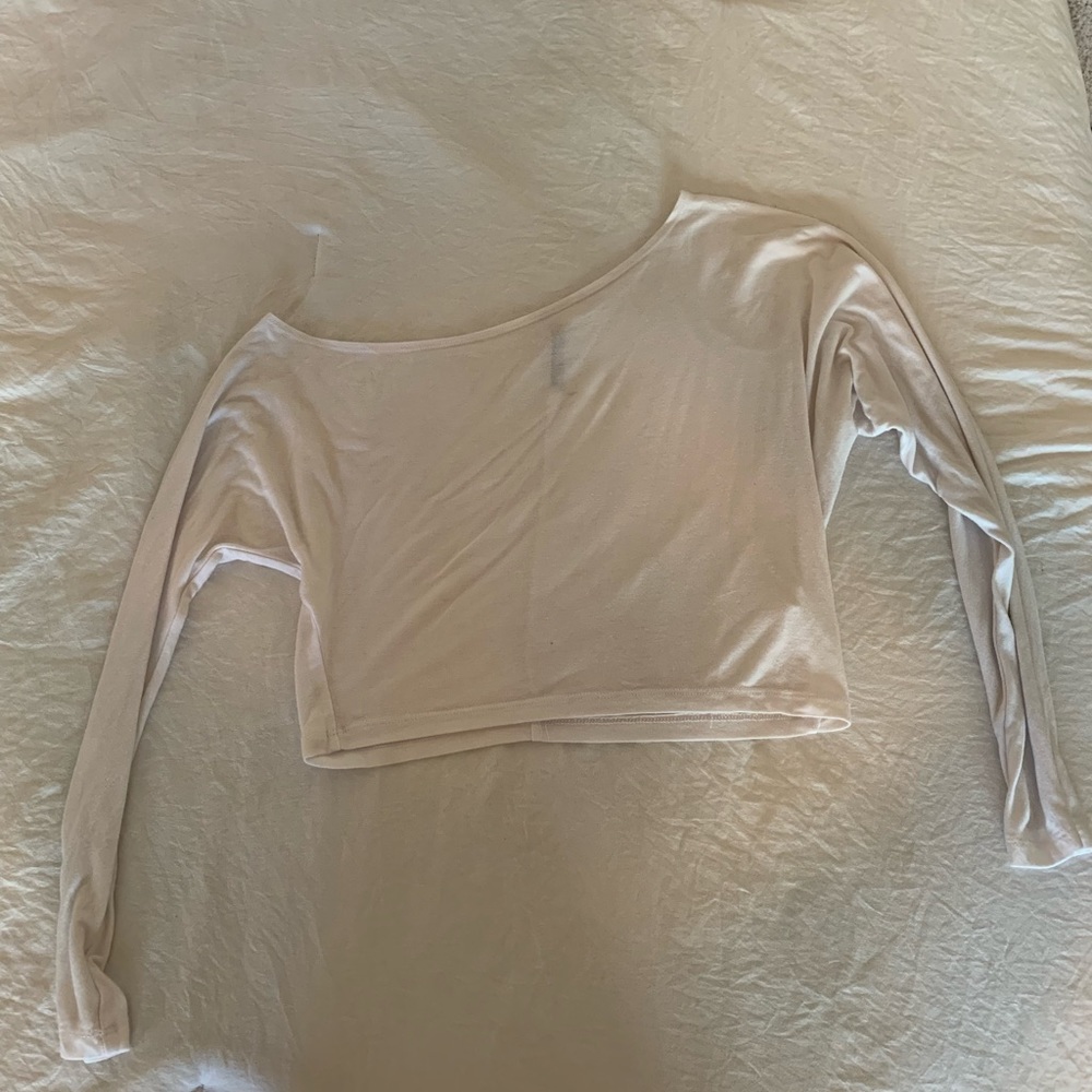 One shoulder long sleeve crop top